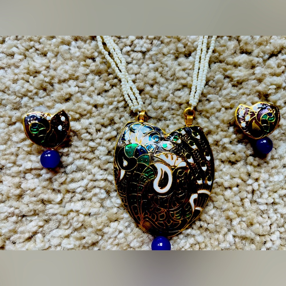 Rajasthani meenakari imitation jewelry necklace set with peacock design.